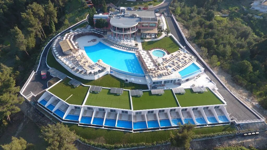 Alia Palace Luxury Hotel and Villas