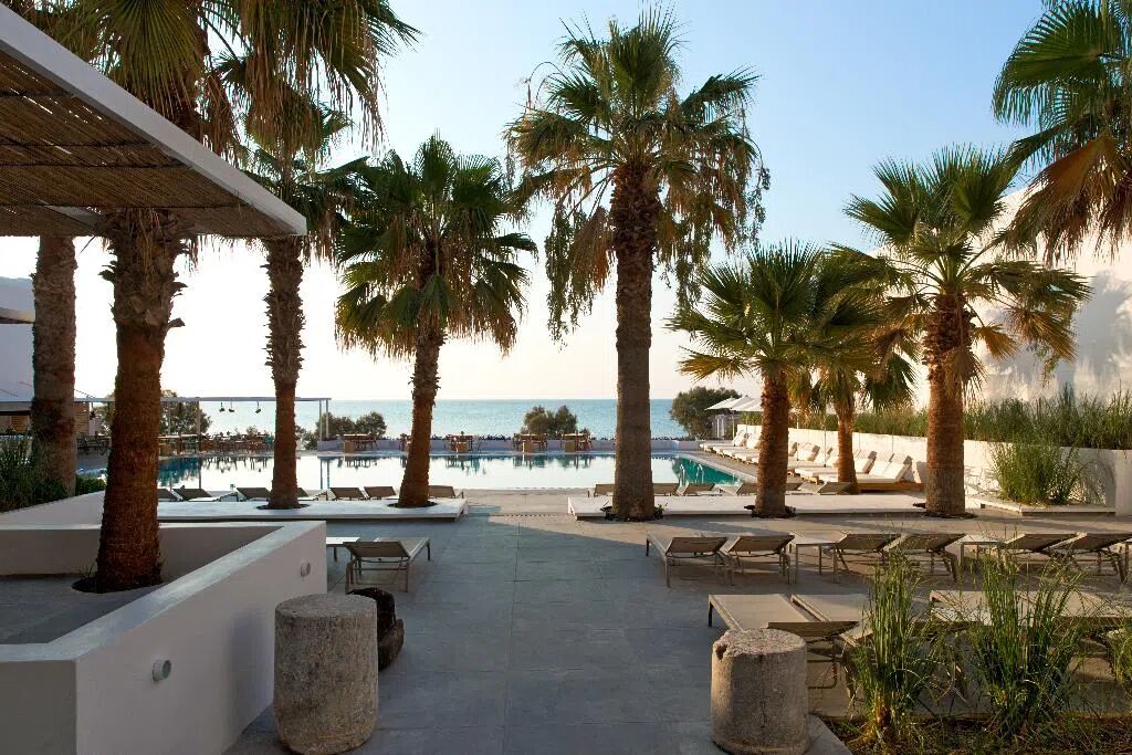 Kamari Beach Hotel