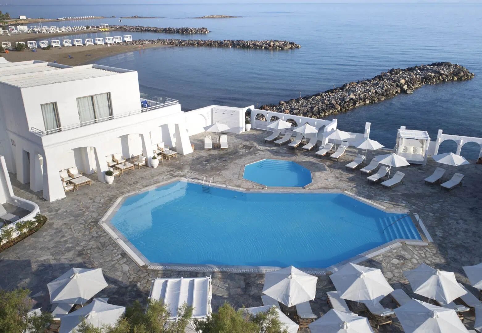 Knossos Beach Bungalows & Suites