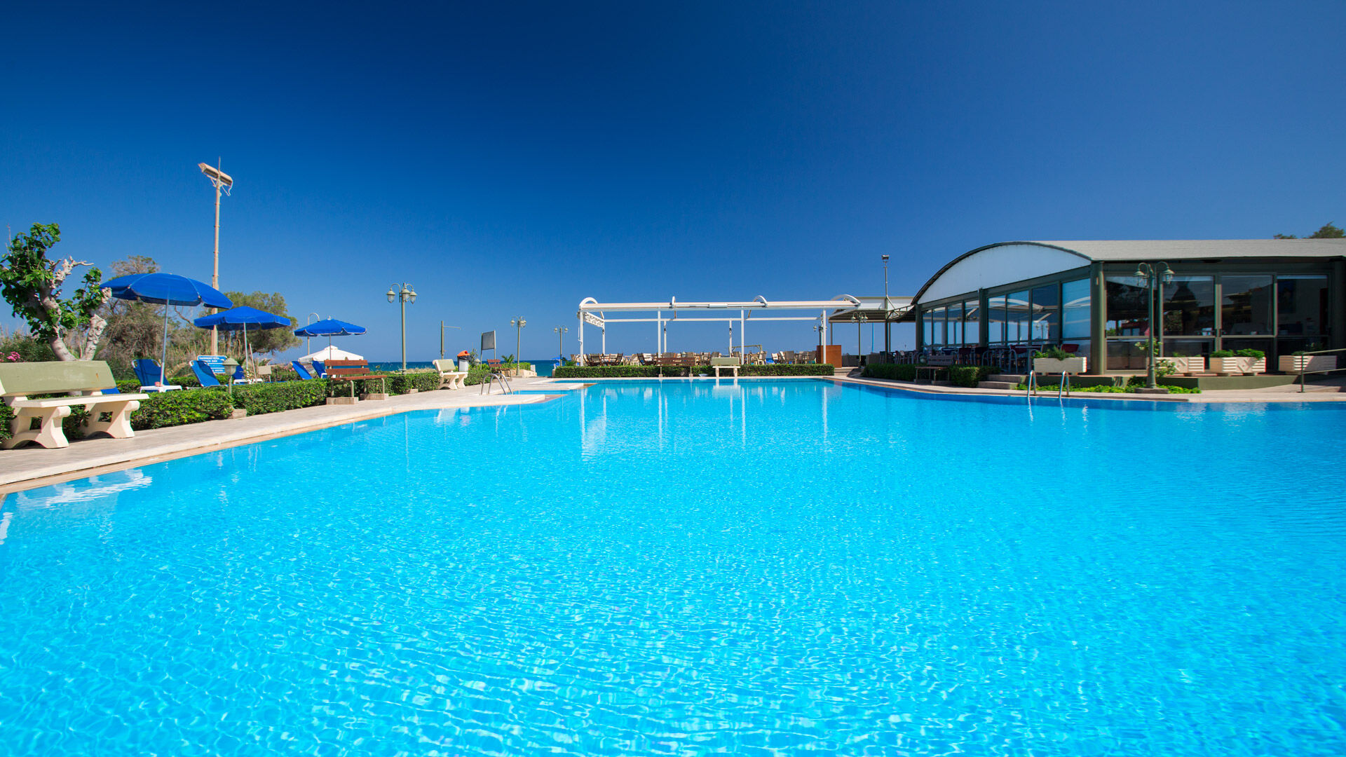 Marinos Beach